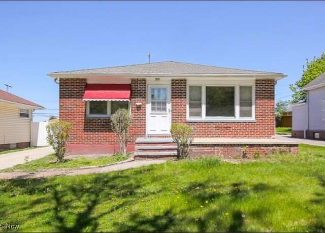 Property at 3436 Dellwood Dr, Parma, OH 44134, 3 beds, 1.5 baths