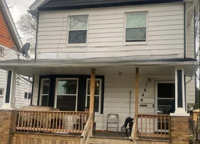 Property at 1444 E 135th St, East Cleveland, OH 44112, 4 beds, 1.5 baths