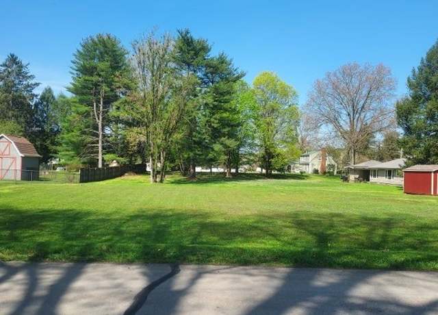 Property at 208 Marshall Rd, Marietta, OH 45750