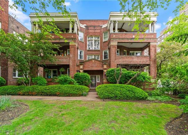 Property at 2713 Lancashire Rd #3, Cleveland Heights, OH 44106, 2 beds, 1 bath