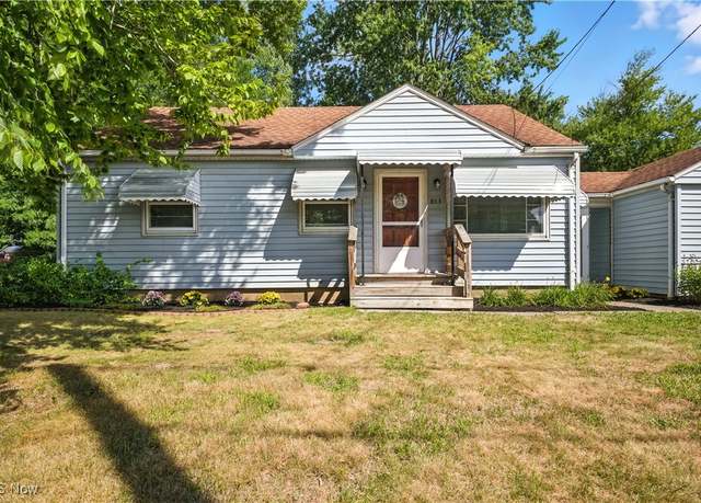 Property at 853 Brittain Rd, Akron, OH 44305, 3 beds, 1 bath