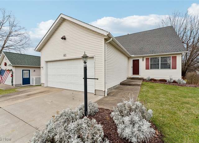 Property at 3129 Pondview Dr #17, Ravenna, OH 44266, 3 beds, 2.5 baths