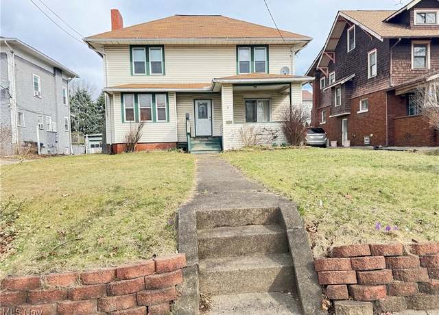 Property at 799 E Buchtel Ave, Akron, OH 44305, 3 beds, 1 bath