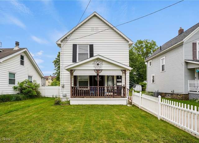 Property at 2049 Cook St, Cuyahoga Falls, OH 44221, 3 beds, 1.5 baths