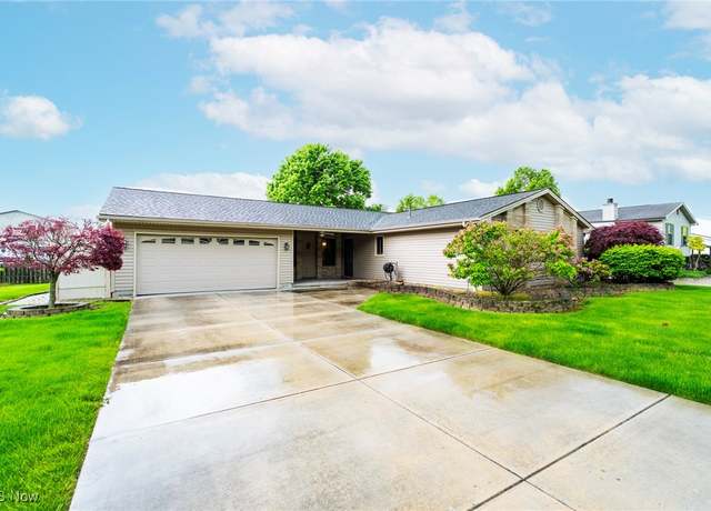 Property at 677 Angiline Dr, Boardman, OH 44512, 3 beds, 2 baths