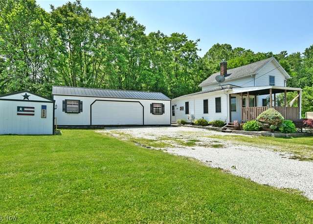Property at 252 E Main St, Newton Falls, OH 44444, 3 beds, 1 bath