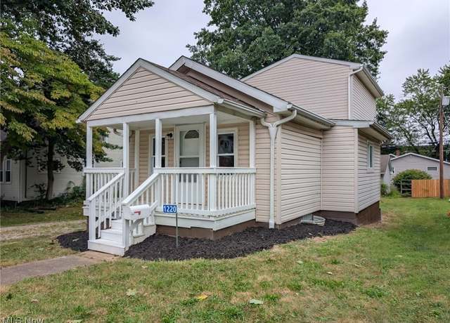 Property at 1220 Saratoga Ave SW, Canton, OH 44710, 3 beds, 1.5 baths