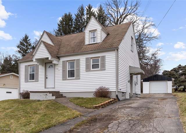 Property at 41 Wetmore Dr, Struthers, OH 44471, 3 beds, 1 bath