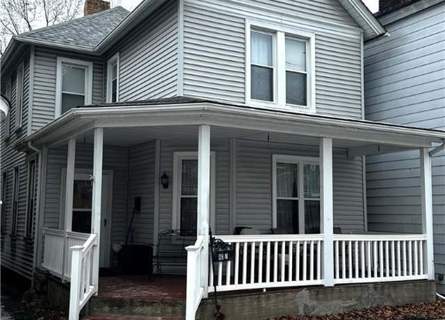 Property at 817 Broadway St, Wellsville, OH 43968, 3 beds, 1.5 baths