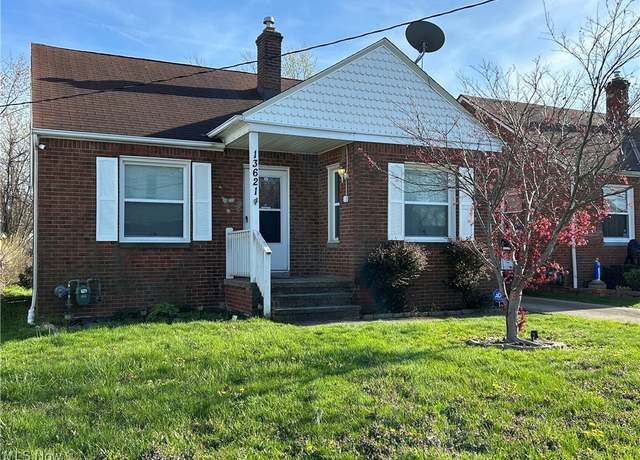Property at 13621 Crossburn Ave, Cleveland, OH 44135, 3 beds, 1 bath