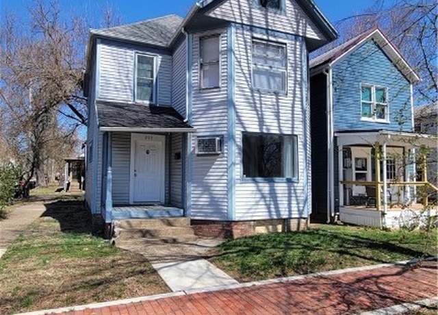 Property at 313 Lord St, Marietta, OH 45750, 2 beds, 2 baths