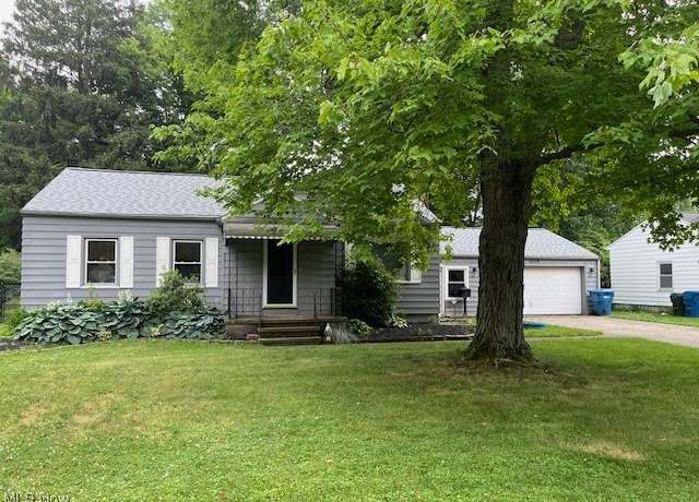 Property at 5559 Fitch Rd, North Olmsted, OH 44070, 3 beds, 1 bath