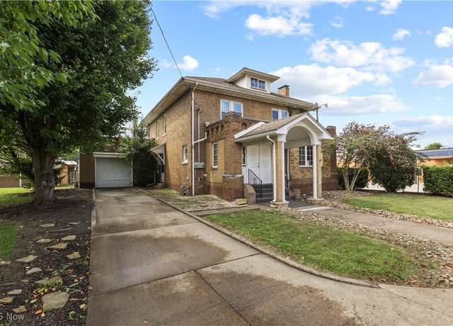 Property at 211 N Third St, Toronto, OH 43964, 4 beds, 2.5 baths