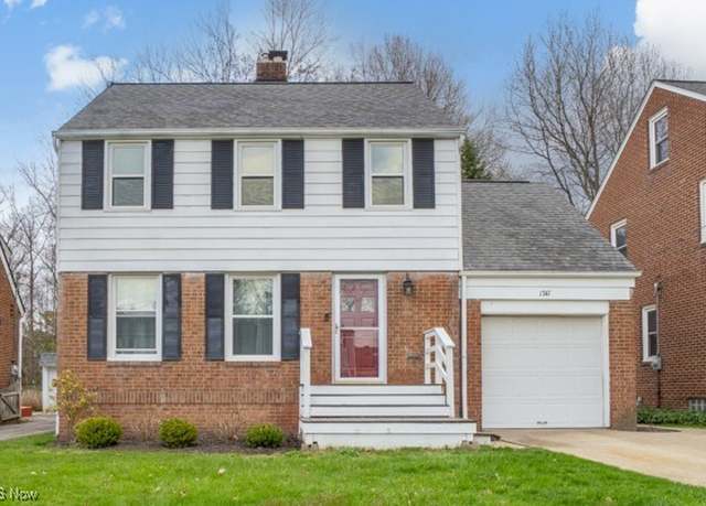 Property at 1747 Oakmount Rd, South Euclid, OH 44121, 3 beds, 1.5 baths