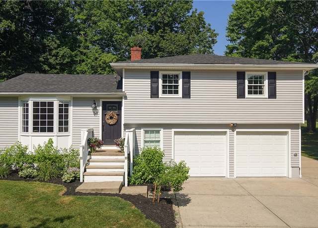 Property at 849 Parker Rd, Aurora, OH 44202, 3 beds, 1.5 baths