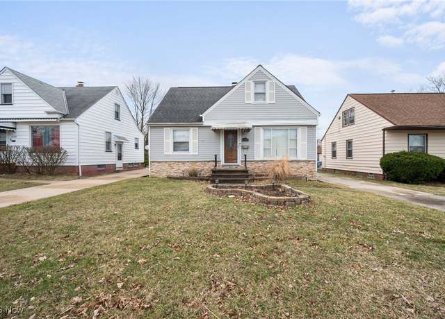 Property at 13524 Woodward Blvd, Garfield Heights, OH 44125, 3 beds, 1 bath