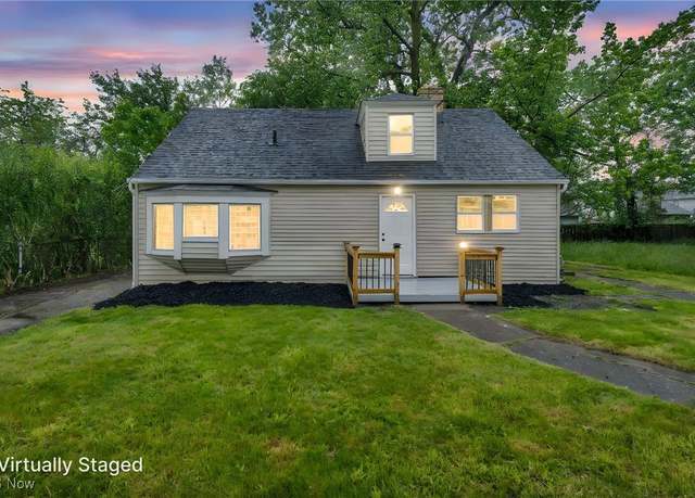 Property at 14817 Naples Ave, Cleveland, OH 44128, 4 beds, 1 bath