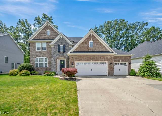Property at 36425 Capri Ln, North Ridgeville, OH 44039, 5 beds, 3 baths