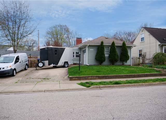 Property at 530 Keenan Ave, Cuyahoga Falls, OH 44221, 2 beds, 1.5 baths