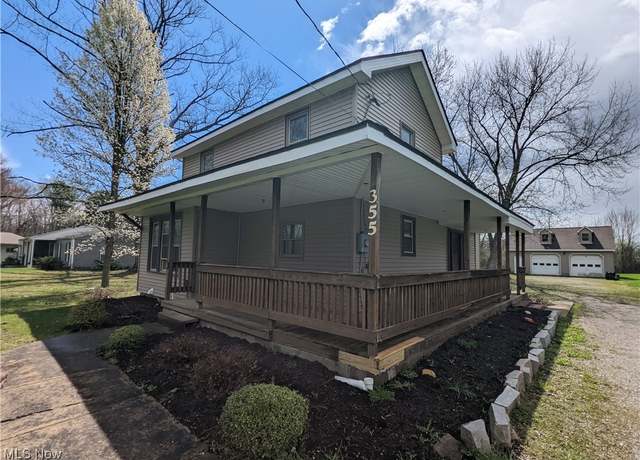 Property at 355 Calla Rd W, Youngstown, OH 44514, 3 beds, 2 baths