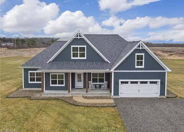 Property at 755 SE River Rd, Lake Milton, OH 44429, 4 beds, 2.5 baths