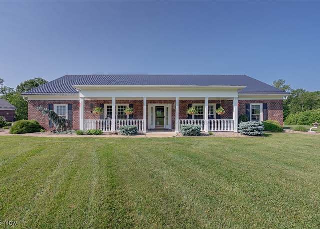 Property at 1845 Silver Globe Rd, Marietta, OH 45750, 3 beds, 3 baths
