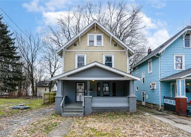 Property at 325 Grand Ave, Akron, OH 44302, 3 beds, 1 bath
