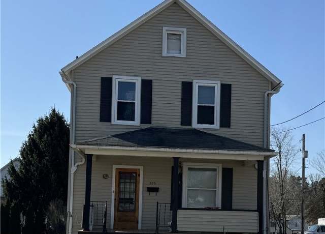 Property at 373 Park Ave, East Palestine, OH 44413, 3 beds, 2 baths
