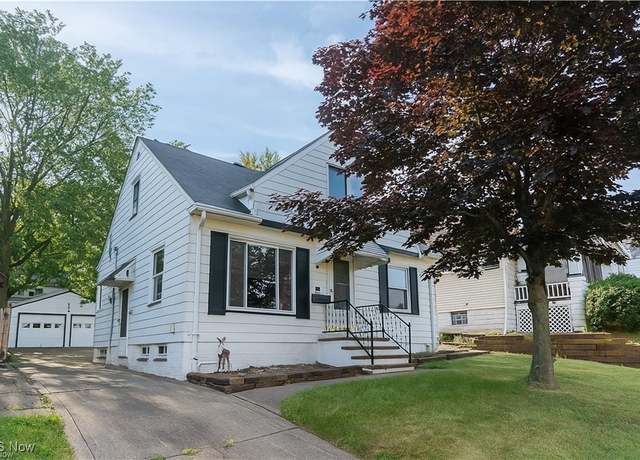 Property at 4827 E 88 St, Garfield Heights, OH 44125, 3 beds, 2 baths