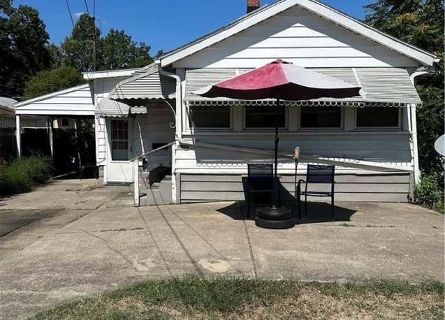 Property at 545 Thelma Ave, Akron, OH 44314, 2 beds, 2 baths