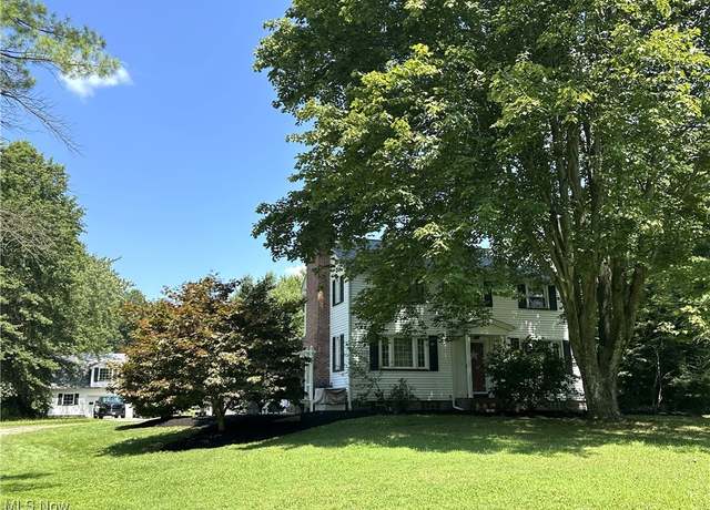 Property at 1568 State Rd NW, Champion, OH 44481, 3 beds, 2 baths