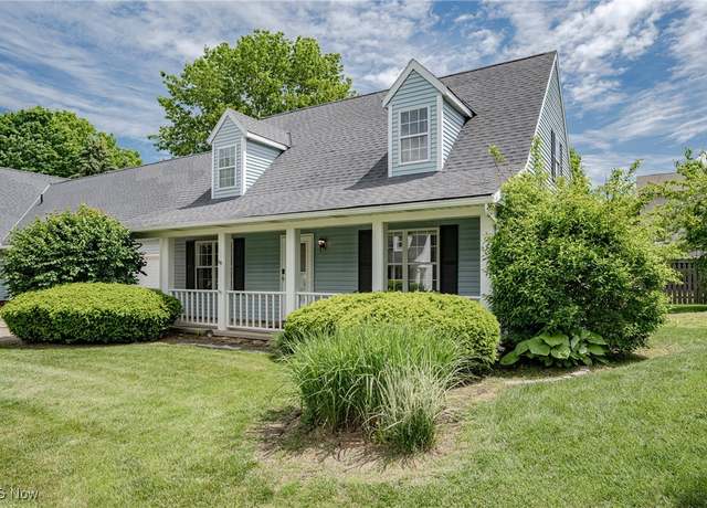 Property at 6688 Connecticut Colony Cir, Mentor, OH 44060, 4 beds, 2 baths