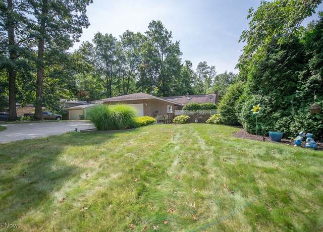 Property at 7540 Celina St NW, Massillon, OH 44646, 3 beds, 2 baths