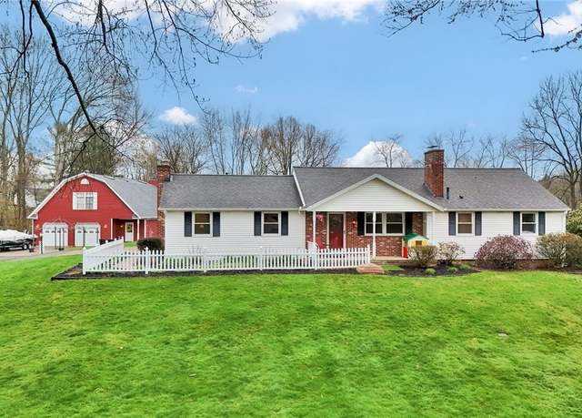 Property at 4840 Fleetwood Ave NW, Canton, OH 44718, 3 beds, 2.5 baths