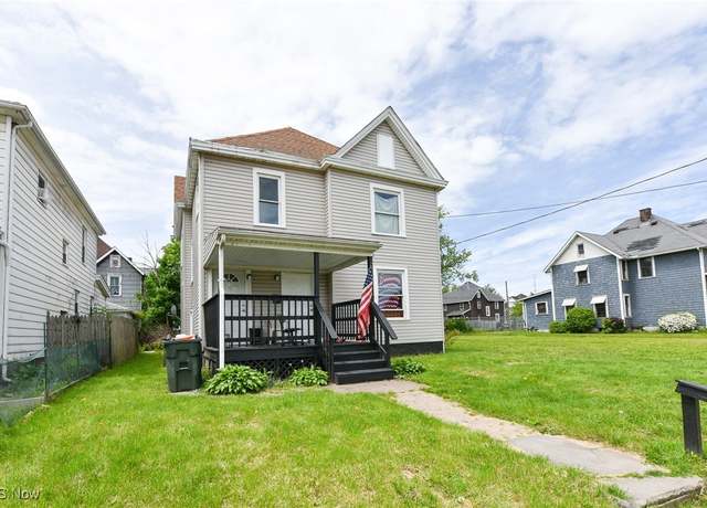 Property at 905 High Ave NW, Canton, OH 44703, 3 beds, 2 baths