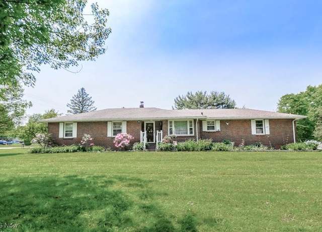 Property at 5920 Renninger Rd, New Franklin, OH 44319, 3 beds, 2 baths