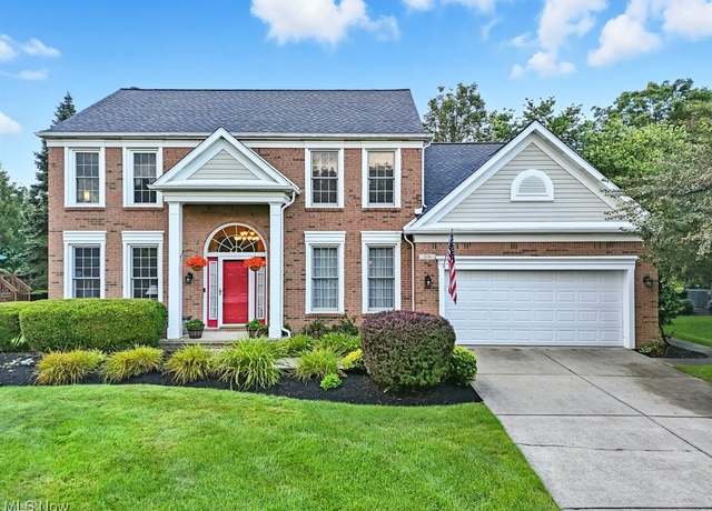 Property at 376 Bishop Way, Northfield, OH 44067, 4 beds, 2.5 baths