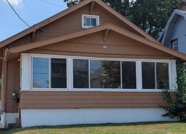 Property at 534 Thelma Ave, Akron, OH 44314, 2 beds, 1 bath