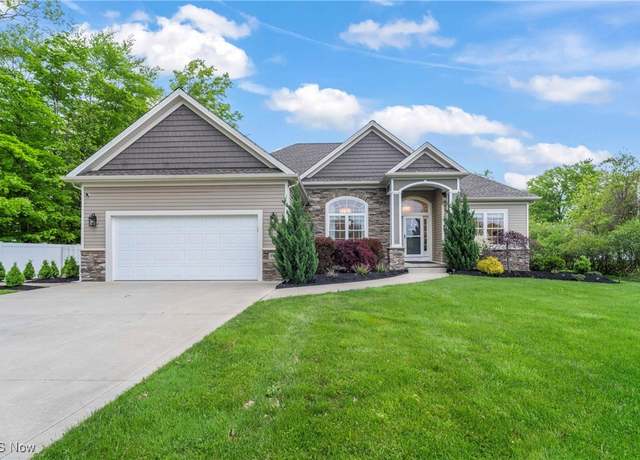 Property at 9475 Johnnycake Ridge Rd, Mentor, OH 44060, 3 beds, 3 baths