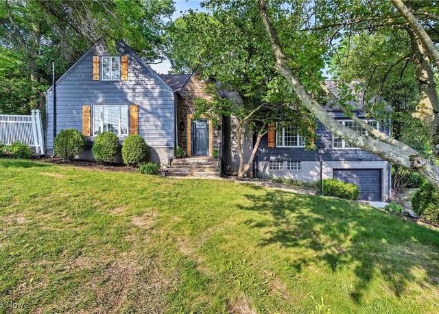 Property at 68305 Rolling Acres Dr, St Clairsville, OH 43950, 4 beds, 3 baths