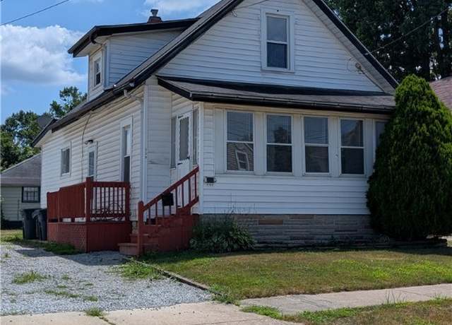 Property at 530 Thelma Ave, Akron, OH 44314, 3 beds, 2 baths