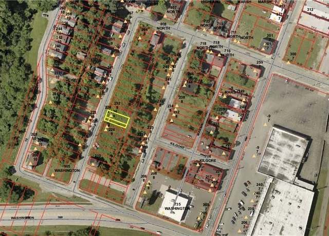Property at 226 N 9th St, Steubenville, OH 43952