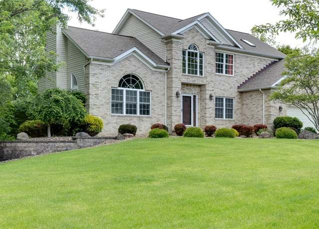 Property at 284 Kaylee Dr, Wadsworth, OH 44281, 4 beds, 3.5 baths