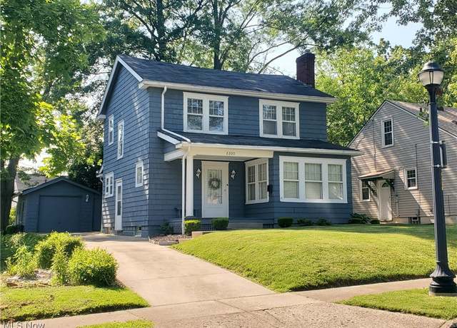 Property at 2200 19th St, Cuyahoga Falls, OH 44223, 3 beds, 1 bath