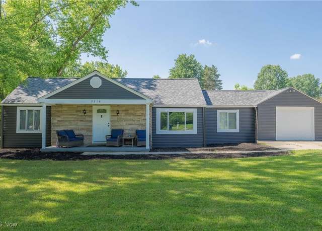 Property at 3316 Wadsworth Rd, Norton, OH 44203, 3 beds, 1.5 baths
