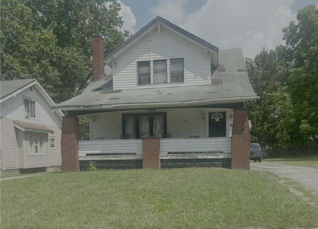Property at 468 W Boston Ave, Youngstown, OH 44511, 4 beds, 2 baths