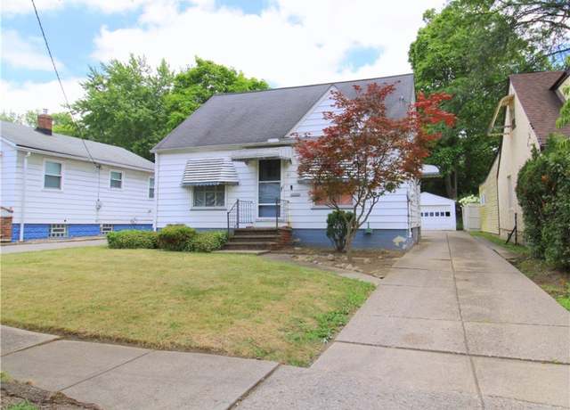 Property at 61 Berwyn Dr, Bedford, OH 44146, 3 beds, 2 baths