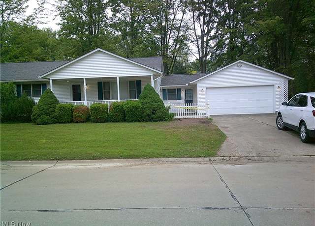 Property at 7251 Hidden Glen Dr, Amherst, OH 44001, 3 beds, 2 baths