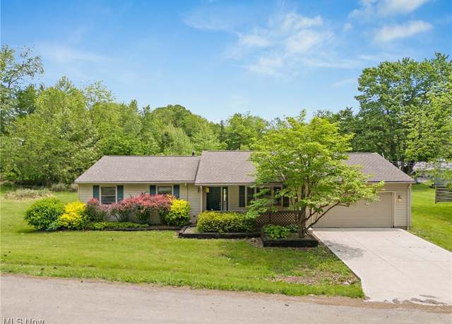 Property at 7183 Hunter Dr, Chippewa Lake, OH 44215, 3 beds, 2.5 baths