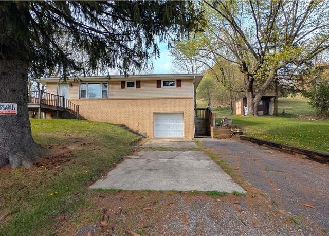 Property at 76 Edison Ln, New Cumberland, WV 26047, 3 beds, 1 bath
